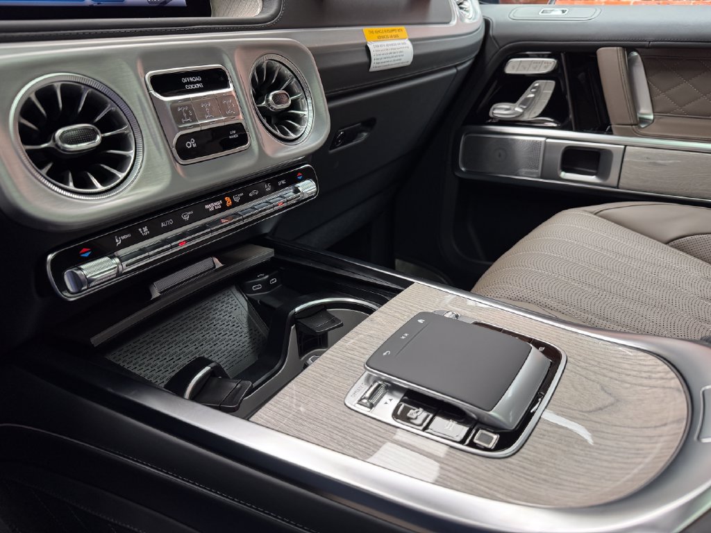 New 2027 Mercedes-Benz G 63 AMG 4MATIC image 19