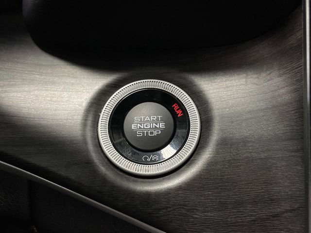 Used 2023 Jeep Grand Cherokee L Limited image 22