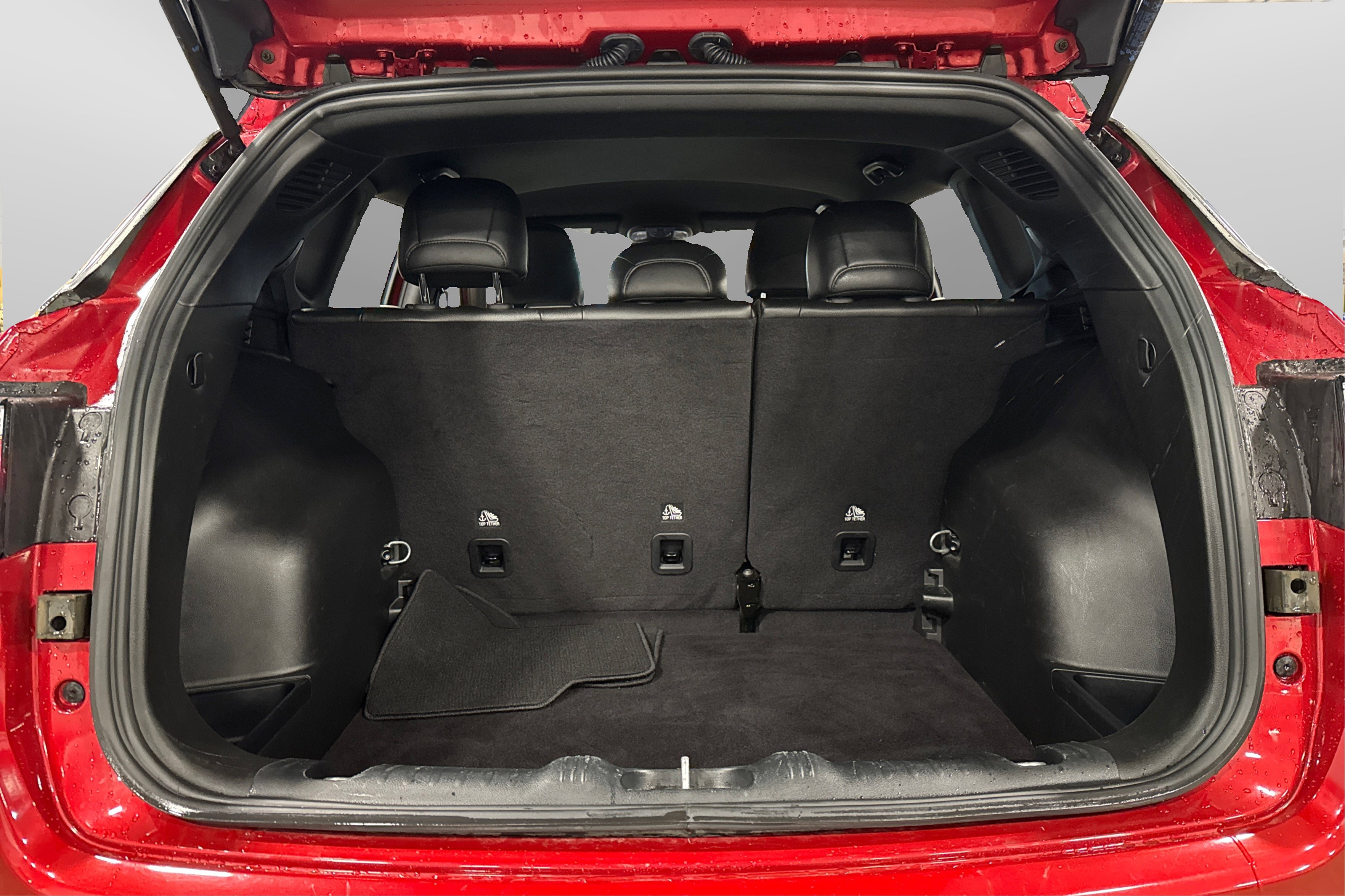 Used 2025 Jeep Compass Limited image 44