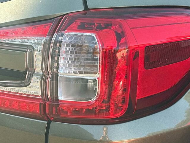 Certified 2025 Subaru Ascent Onyx Edition image 34