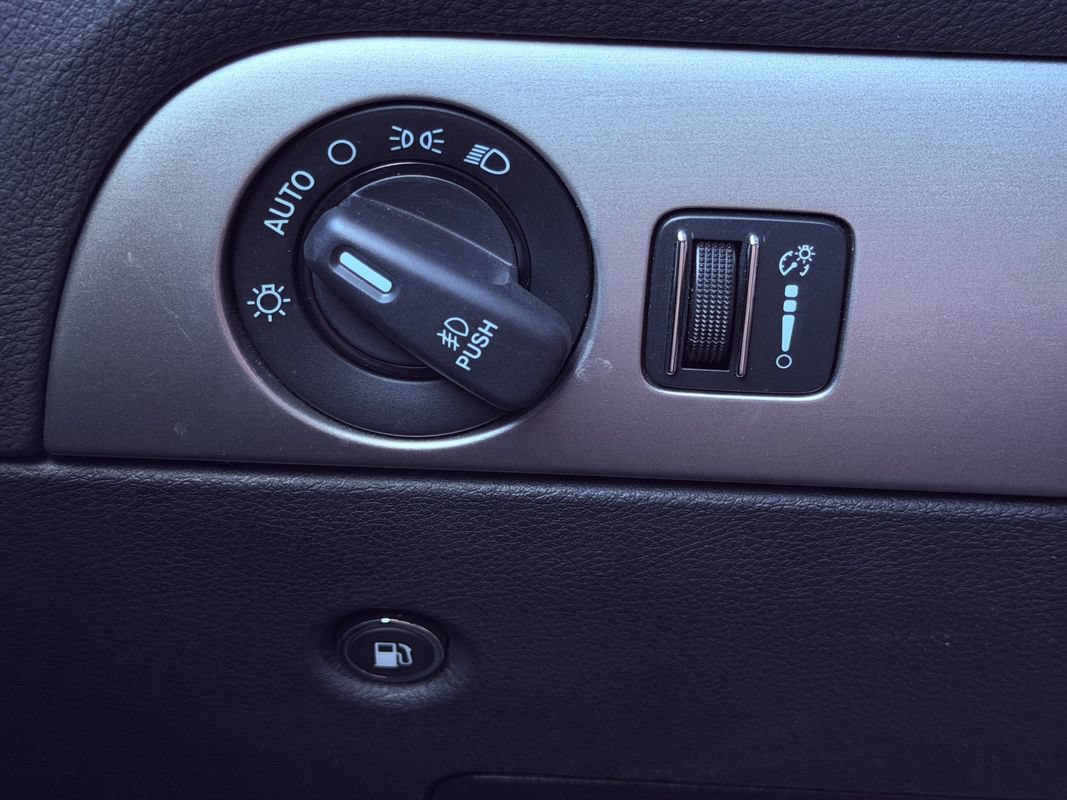 Used 2015 Dodge Durango Limited RWD image 29