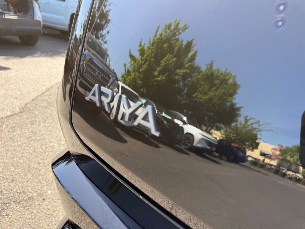 Certified 2023 Nissan Ariya FWD image 7