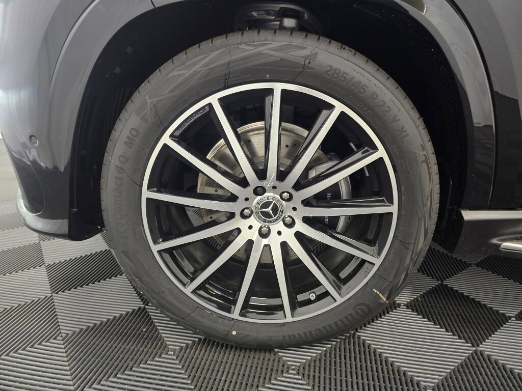 New 2026 Mercedes-Benz GLS 450 4MATIC image 23