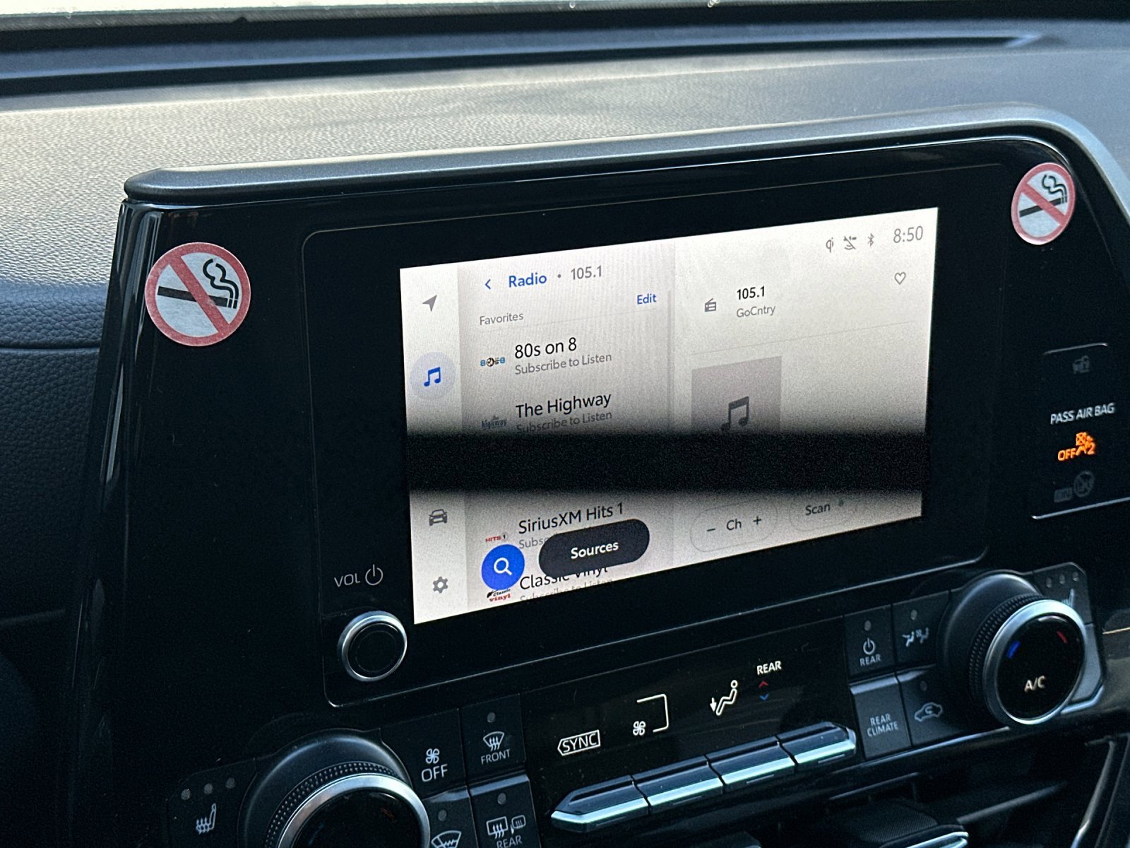 Used 2024 Toyota Highlander XLE image 18