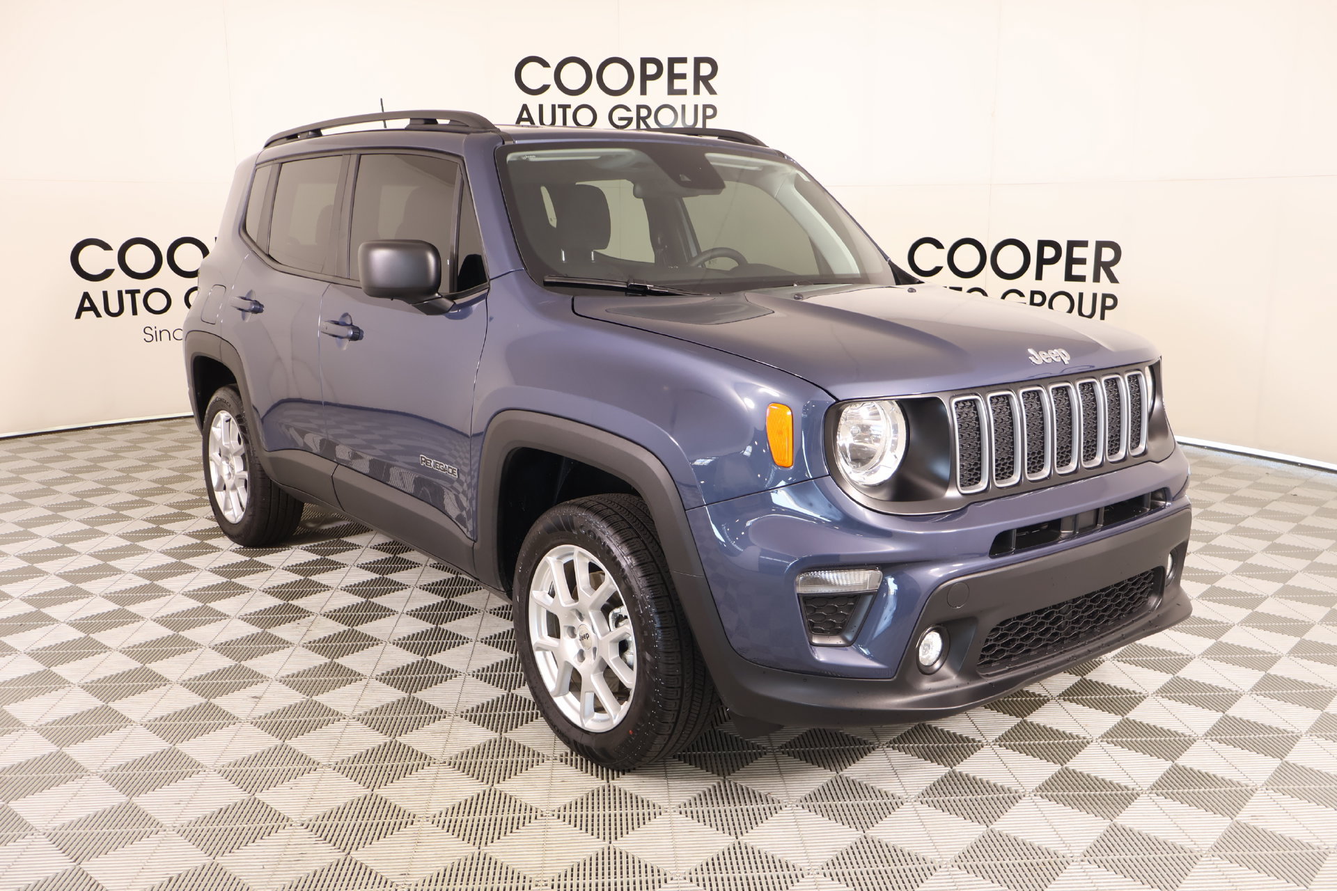 Used 2022 Jeep Renegade Latitude