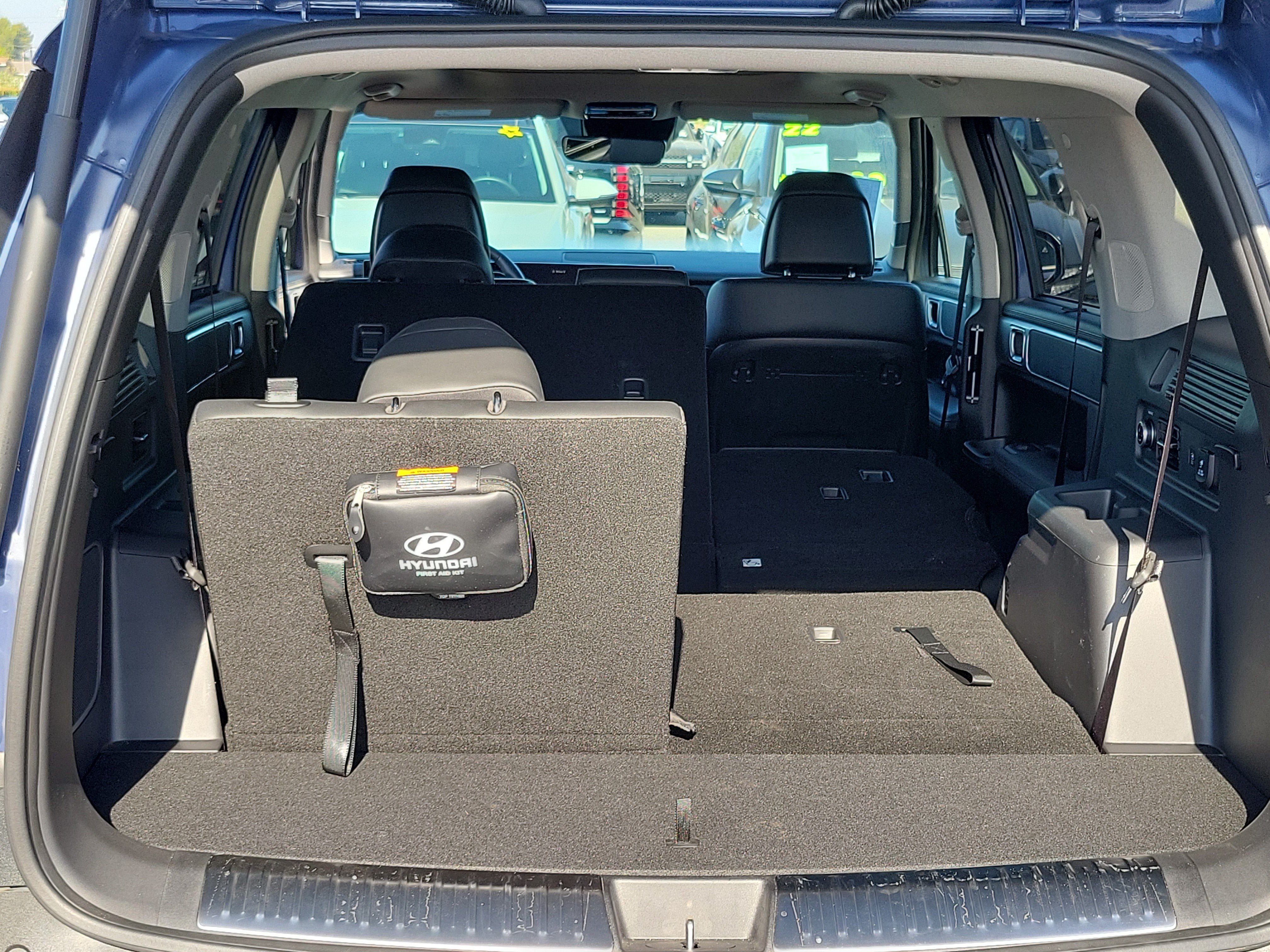Certified 2025 Hyundai Santa Fe Limited FWD image 19
