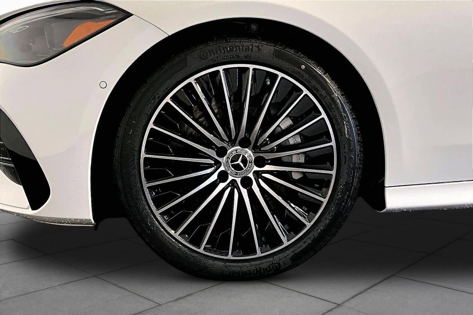 New 2026 Mercedes-Benz CLE 450 4MATIC Coupe image 17
