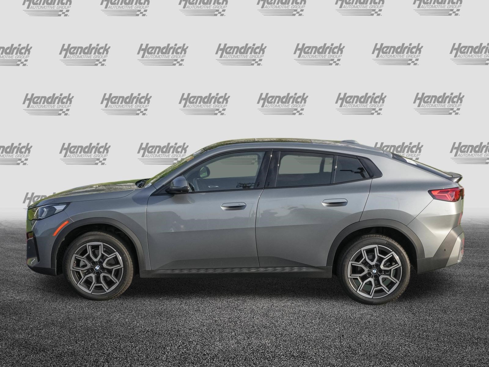 Certified 2025 BMW X2 xDrive28i AWD/4WD image 6
