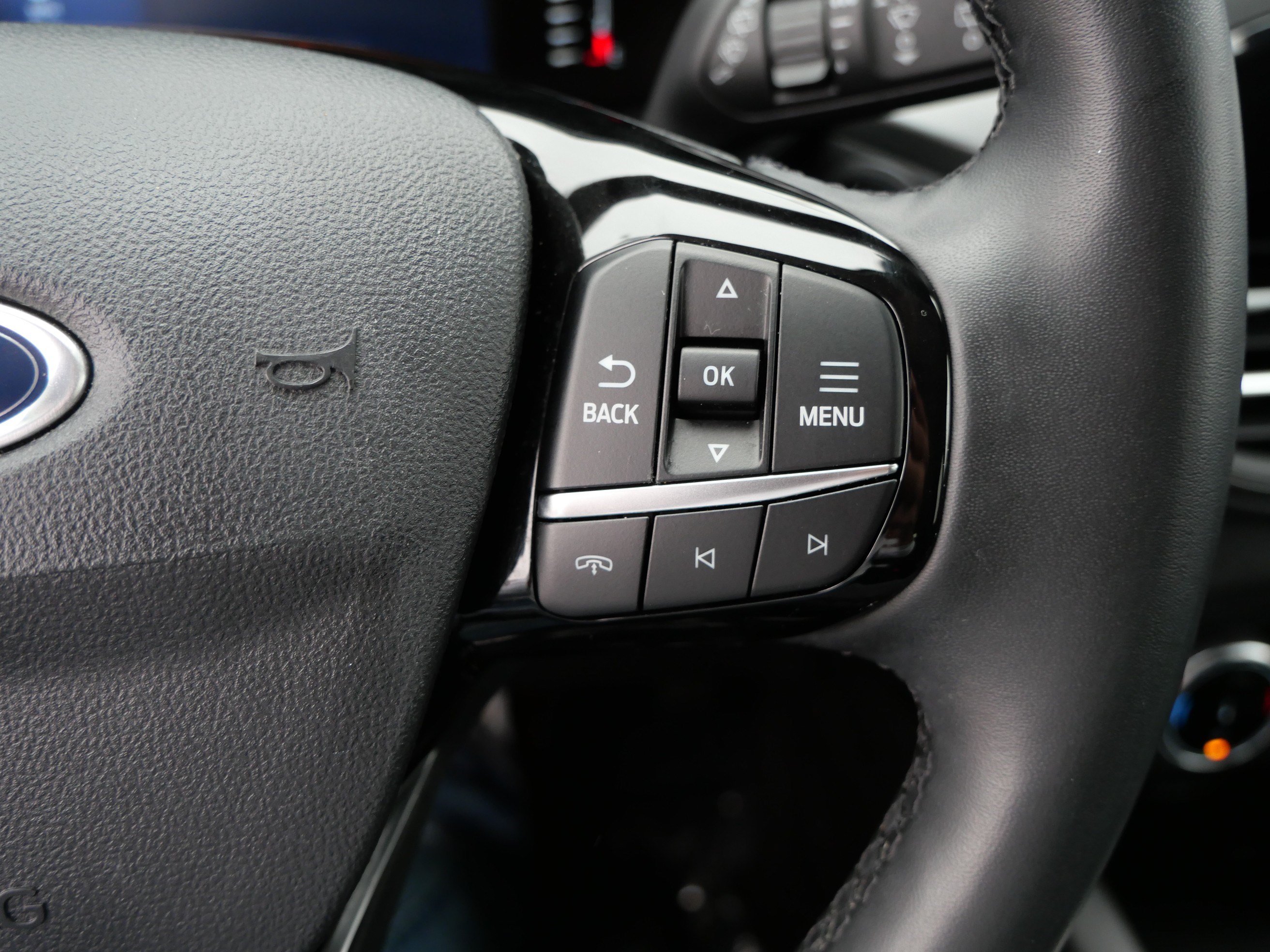 Used 2024 Ford Escape Active AWD/4WD image 29