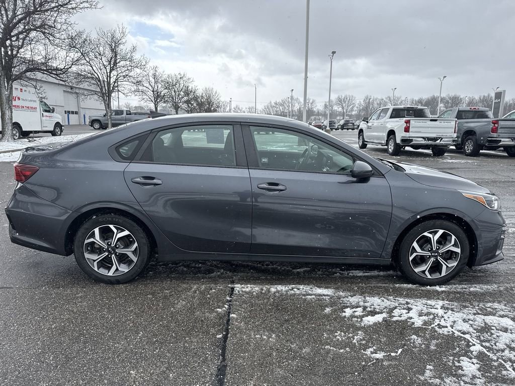 Used 2019 Kia Forte LXS image 9