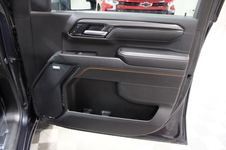 Used 2025 GMC Sierra 2500 AT4 AWD/4WD image 25