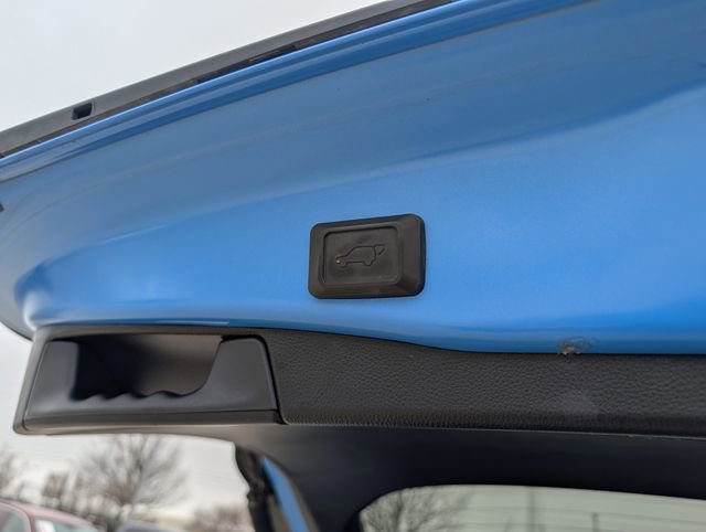 Used 2020 Toyota RAV4 XLE w/ Convenience Package image 30