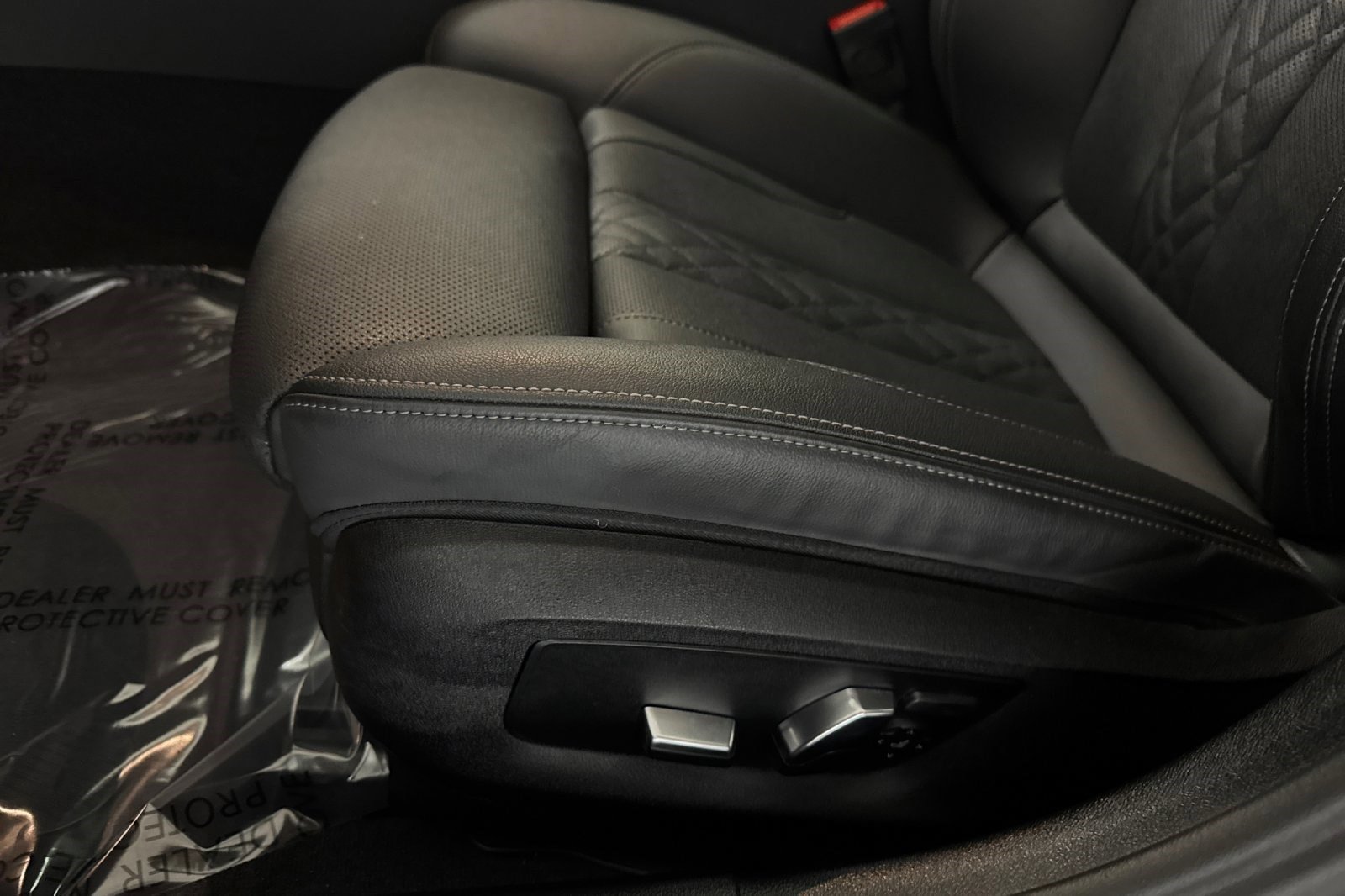 Certified 2023 BMW 540i w/ M Sport Package image 14