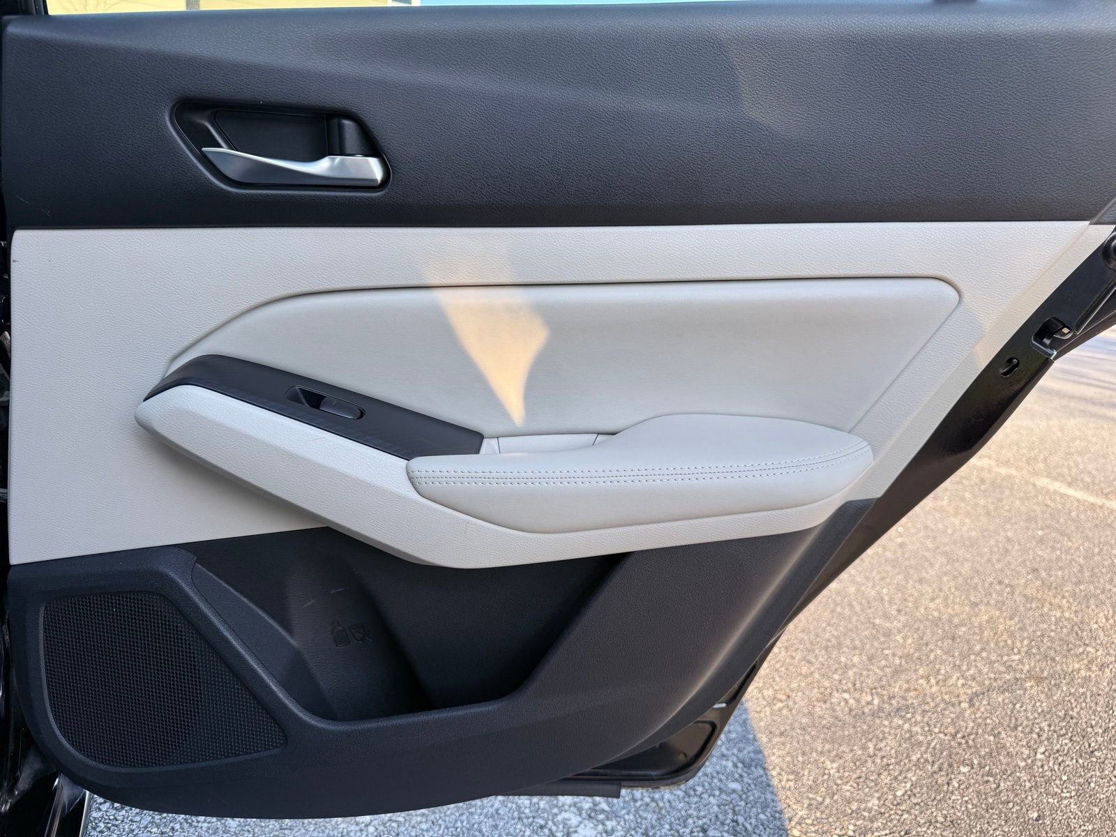 Used 2019 Nissan Altima 2.5 Platinum image 46