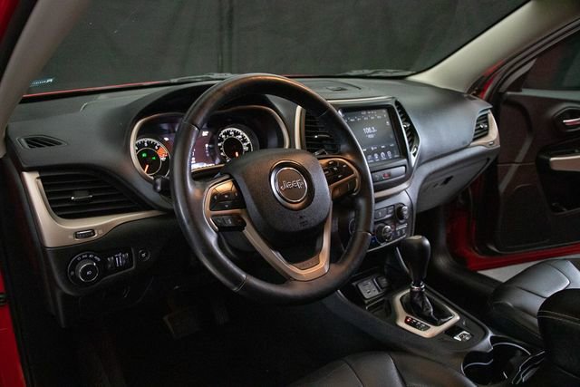 Used 2018 Jeep Cherokee Limited w/ High Altitude Package image 24