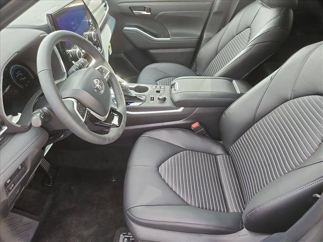 New 2026 Toyota Highlander XSE AWD/4WD image 4