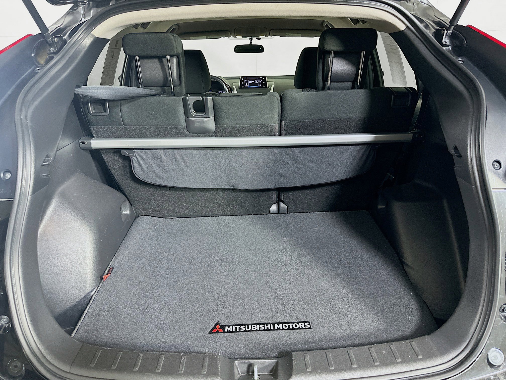 Used 2019 Mitsubishi Eclipse Cross SE image 26