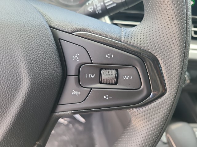 New 2026 Chevrolet Trax LS FWD image 28