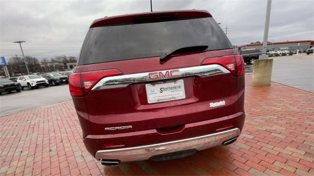 Used 2018 GMC Acadia Denali w/ Technology Package image 8