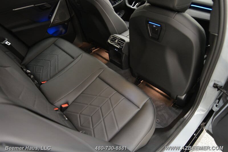 Used 2026 BMW 530i w/ M Sport Package RWD image 25
