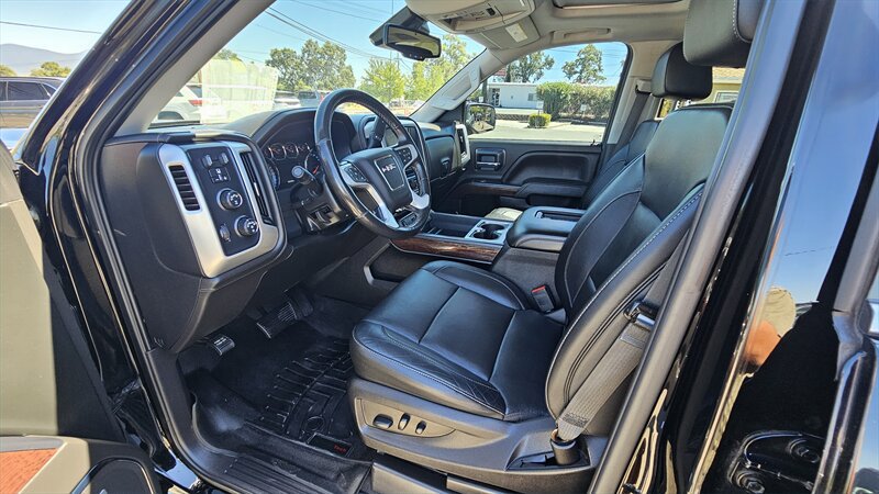 Used 2018 GMC Sierra 1500 SLT AWD/4WD image 8
