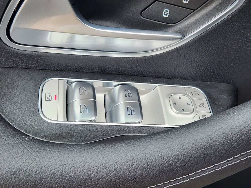 New 2025 Mercedes-Benz GLS 450 4MATIC image 8