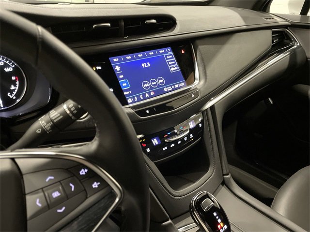 Certified 2025 Cadillac XT5 Premium Luxury image 18