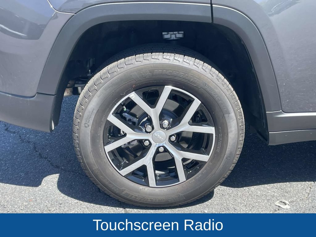 Certified 2025 Jeep Grand Cherokee Limited AWD/4WD image 14