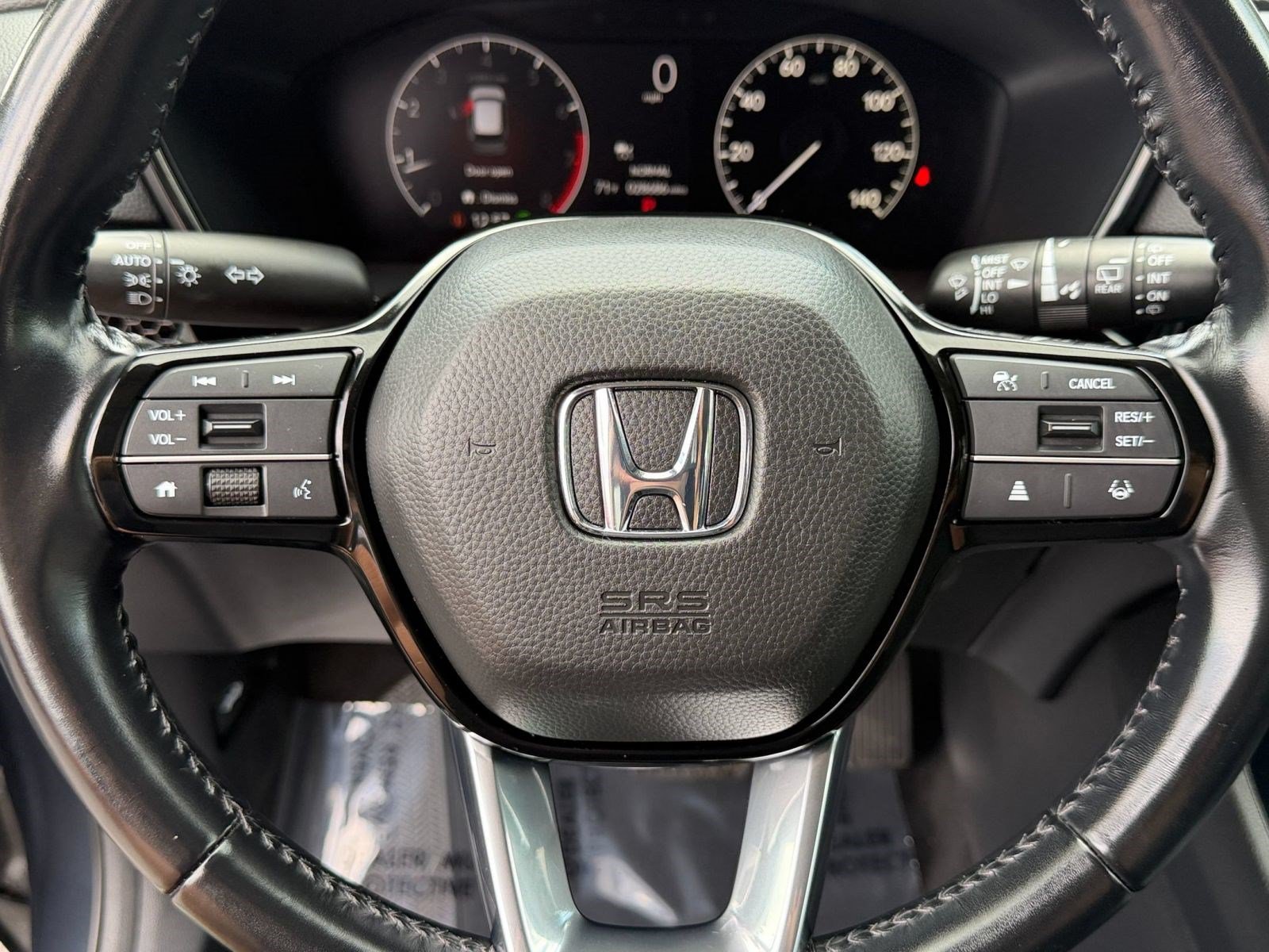 Used 2025 Honda CR-V EX-L image 11