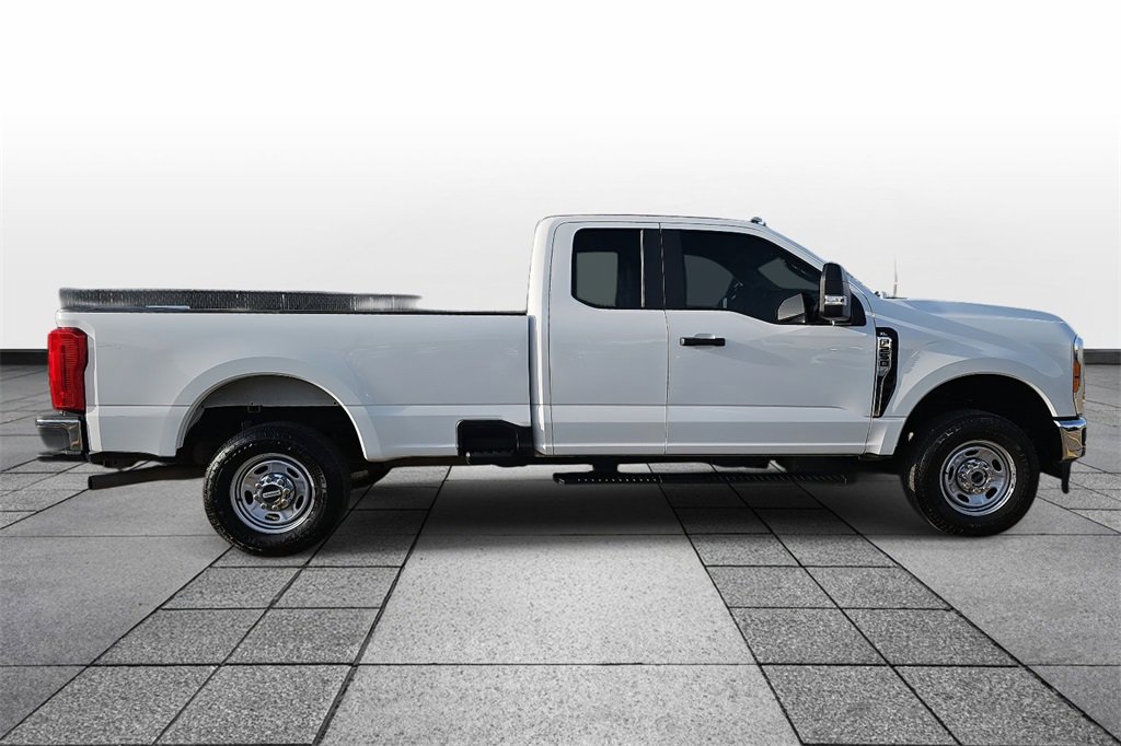 Used 2023 Ford F250 XL w/ XL Chrome Package image 4