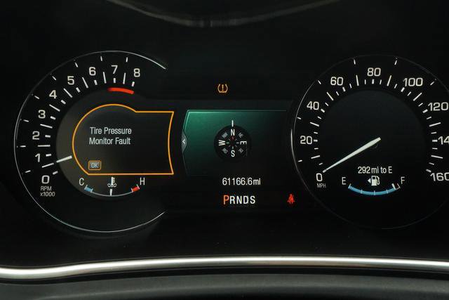 Used 2016 Lincoln MKX Reserve w/ Technology Package FWD image 22