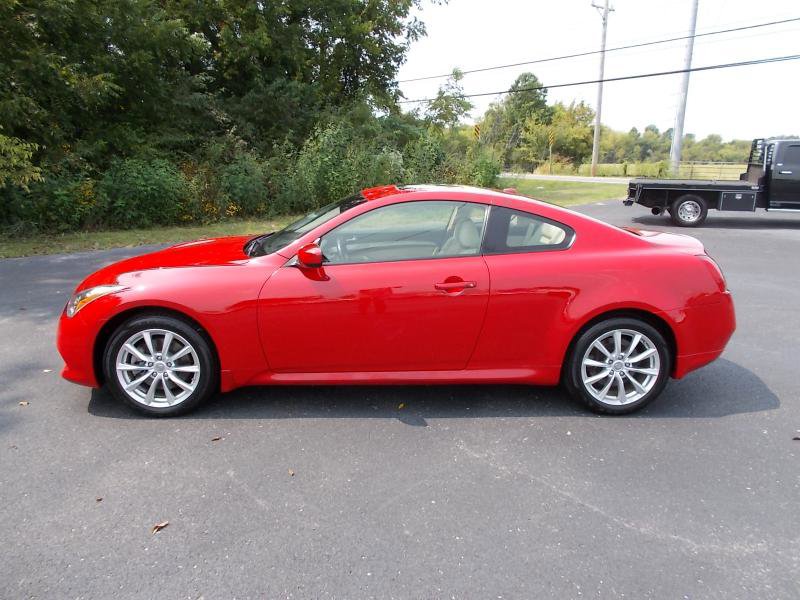 Used 2013 INFINITI G37 x Coupe w/ Premium Pkg AWD/4WD image 3