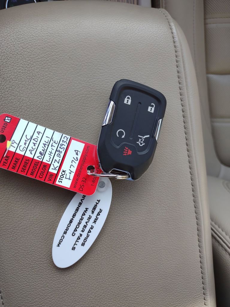 Used 2019 GMC Acadia Denali w/ Technology Package image 31