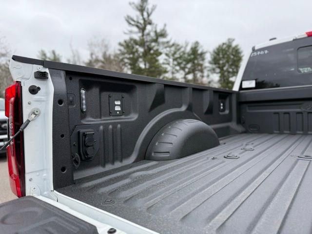 New 2026 Ford F450 4x4 Crew Cab Super Duty image 7