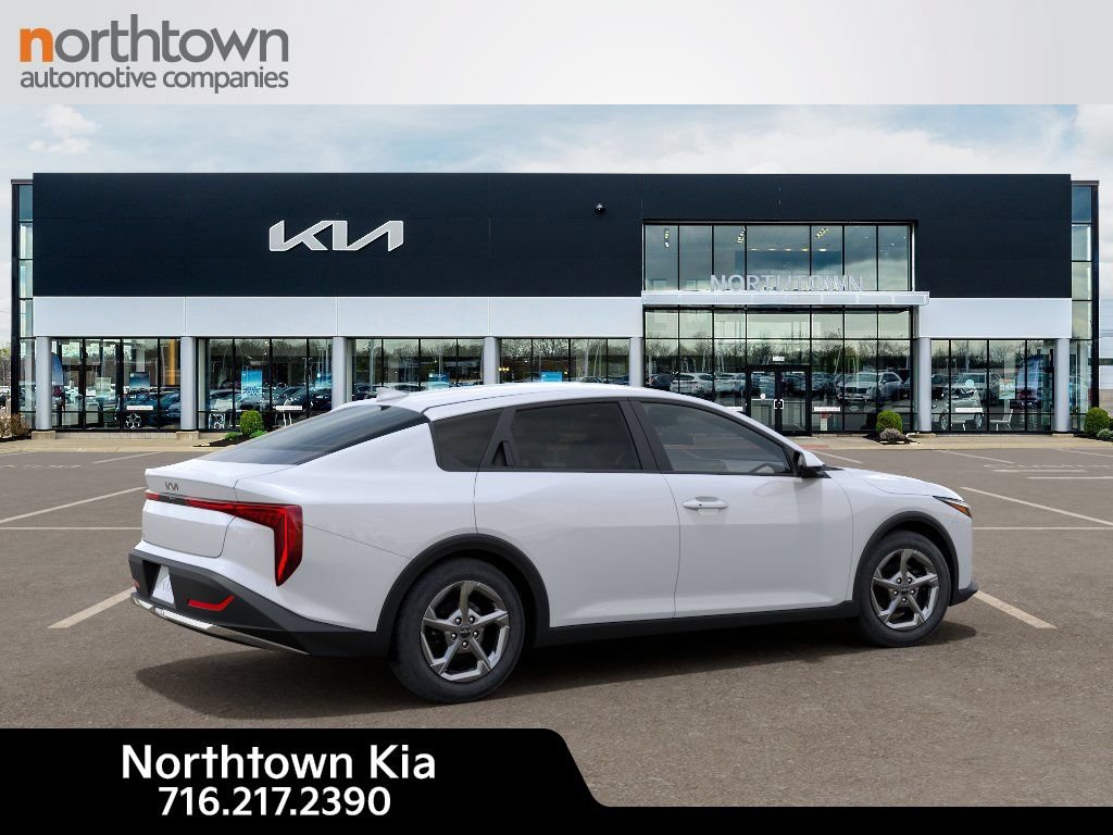 New 2026 Kia K4 FWD image 7