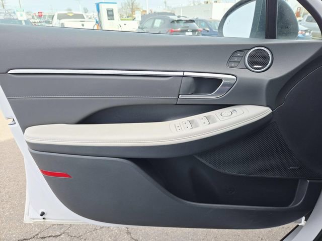 Used 2023 Hyundai Sonata Limited FWD image 30