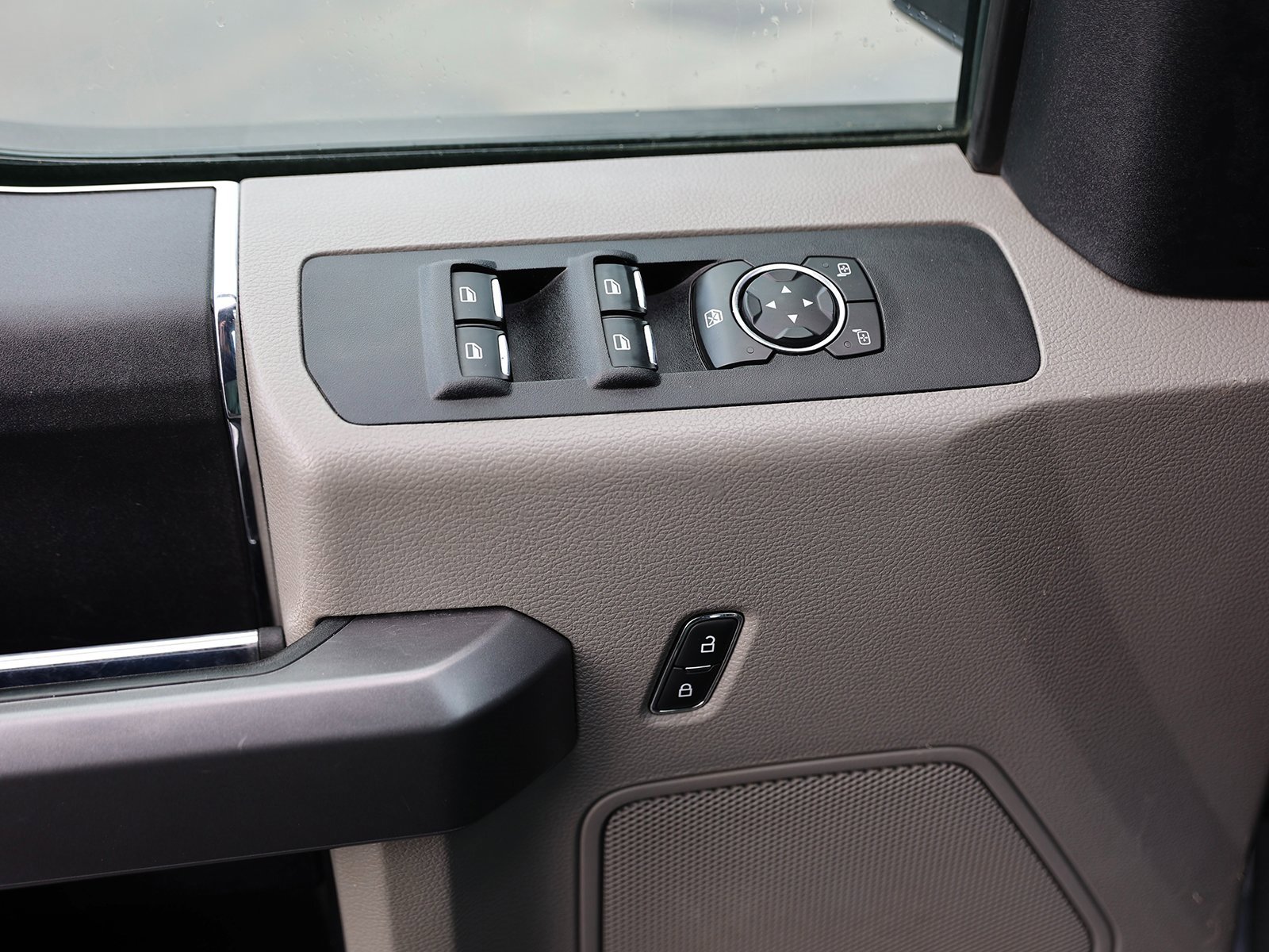 Used 2020 Ford F250 XLT image 34