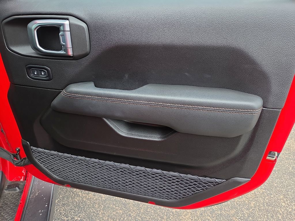 Used 2023 Jeep Wrangler Unlimited Rubicon 392 image 14