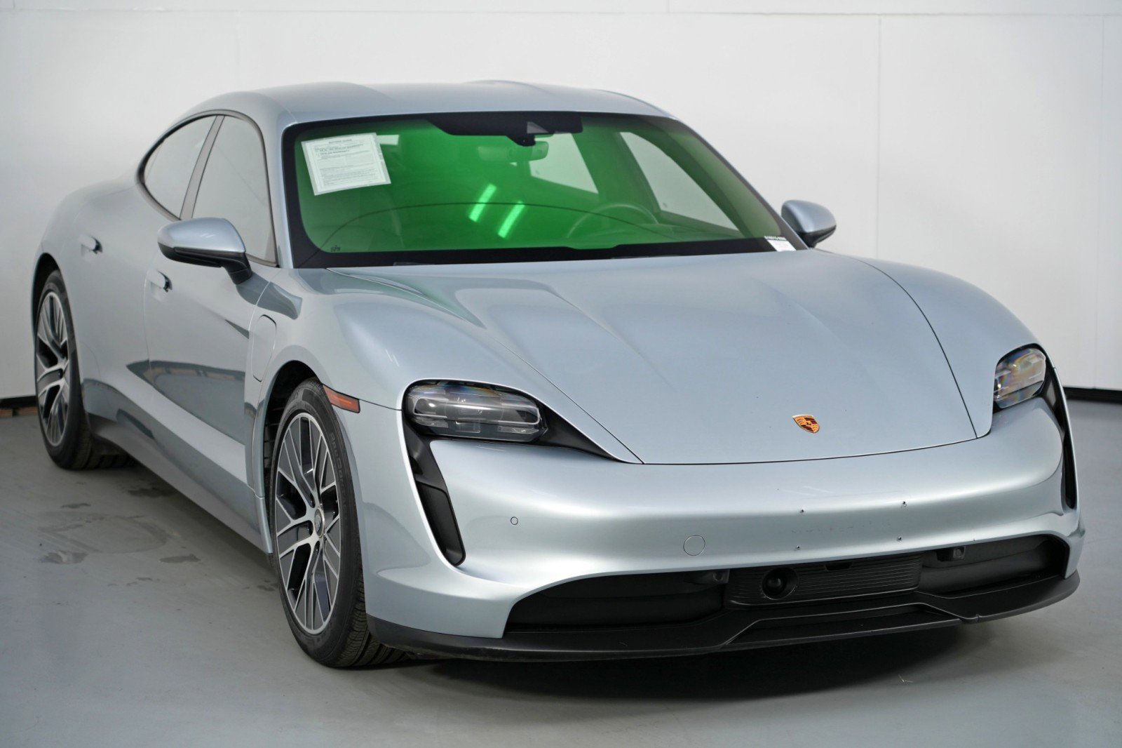 Used 2021 Porsche Taycan image 53