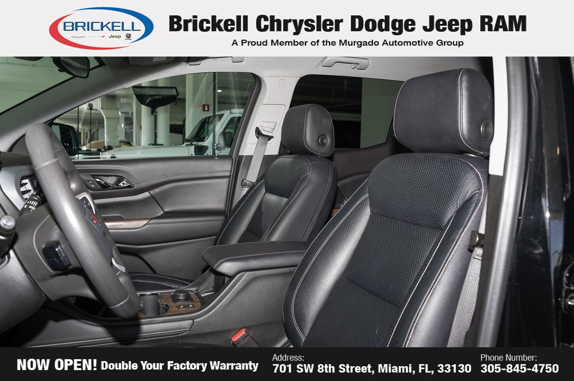 Used 2022 GMC Acadia SLE w/ Driver Convenience Package FWD image 18