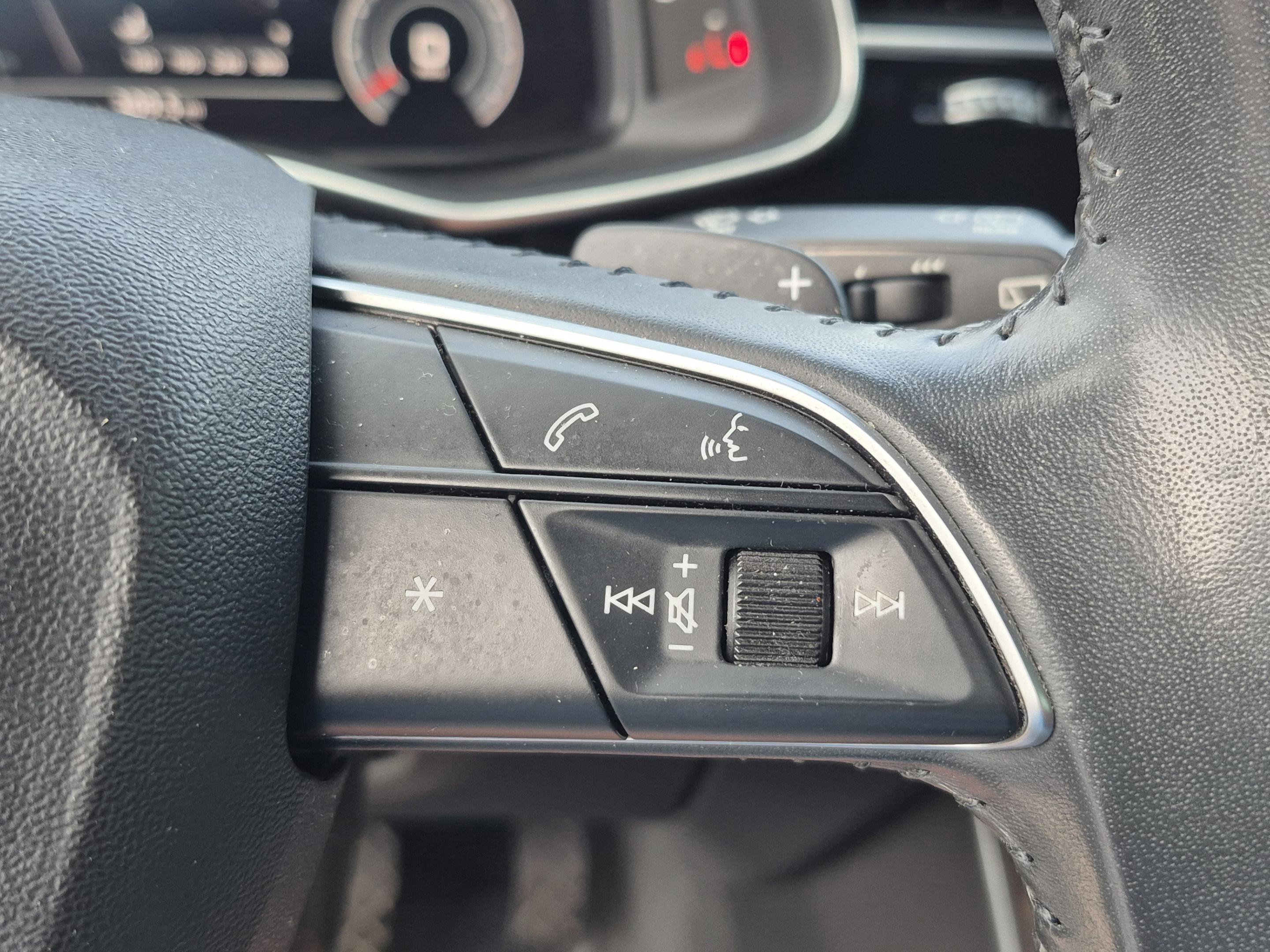 Used 2020 Audi Q7 3.0T Premium Plus AWD/4WD image 31