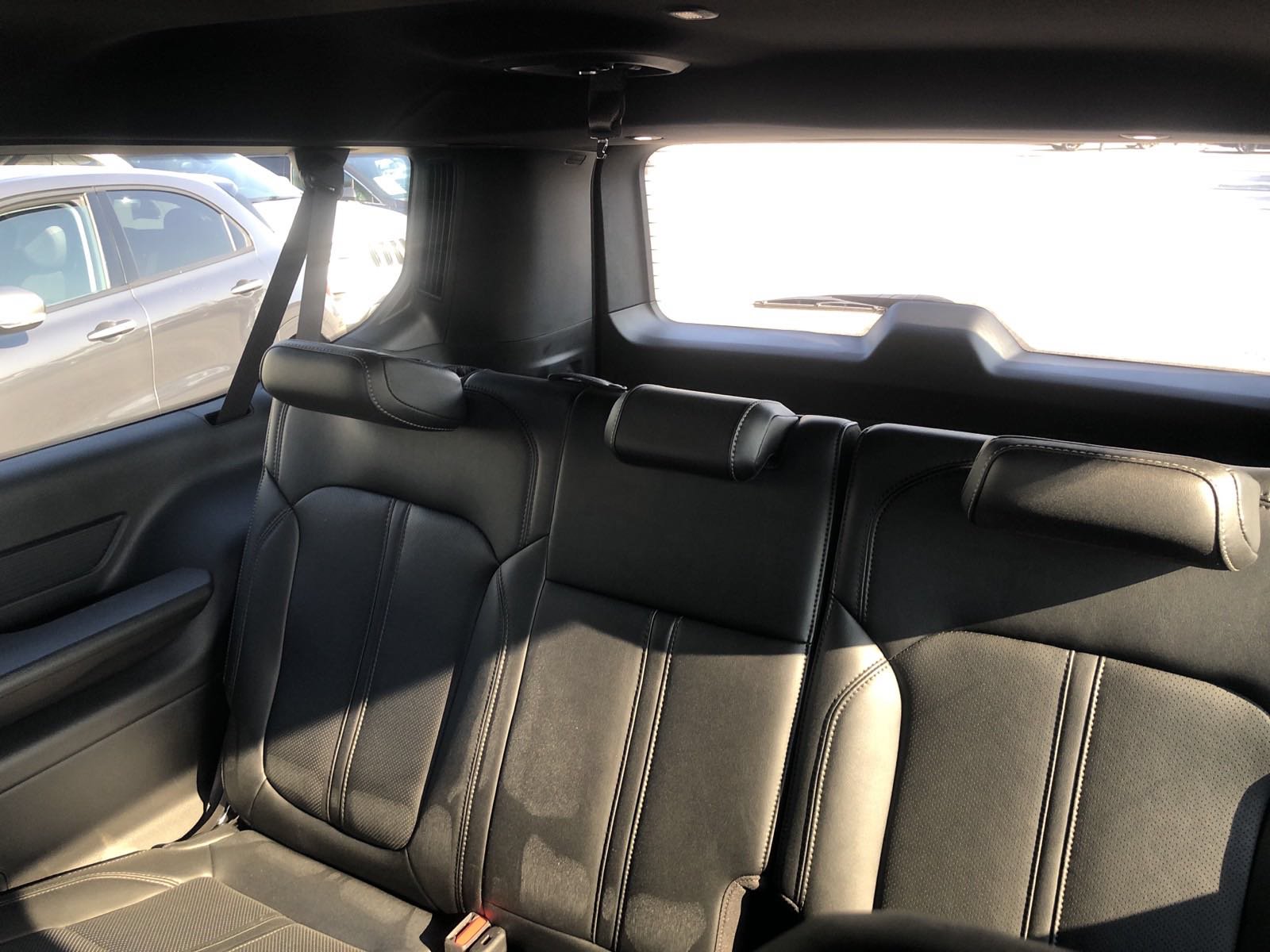 Used 2024 Jeep Wagoneer L Series II w/ Flexible Seating Group AWD/4WD image 38
