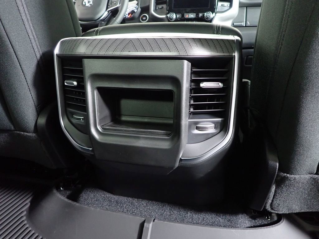 New 2026 RAM 1500 Big Horn w/ Night Edition AWD/4WD image 39