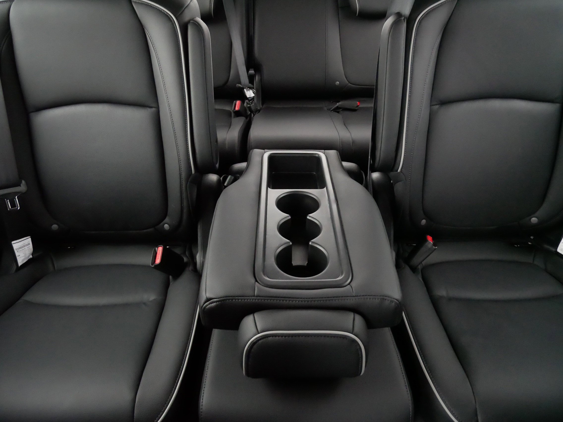 Certified 2026 Honda Odyssey Touring image 13