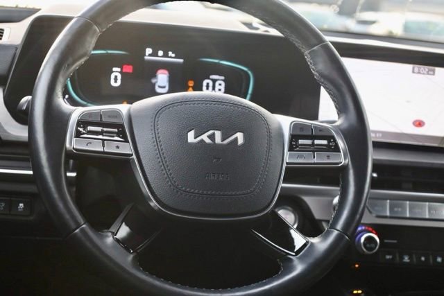 Used 2023 Kia Telluride EX X-Line image 12