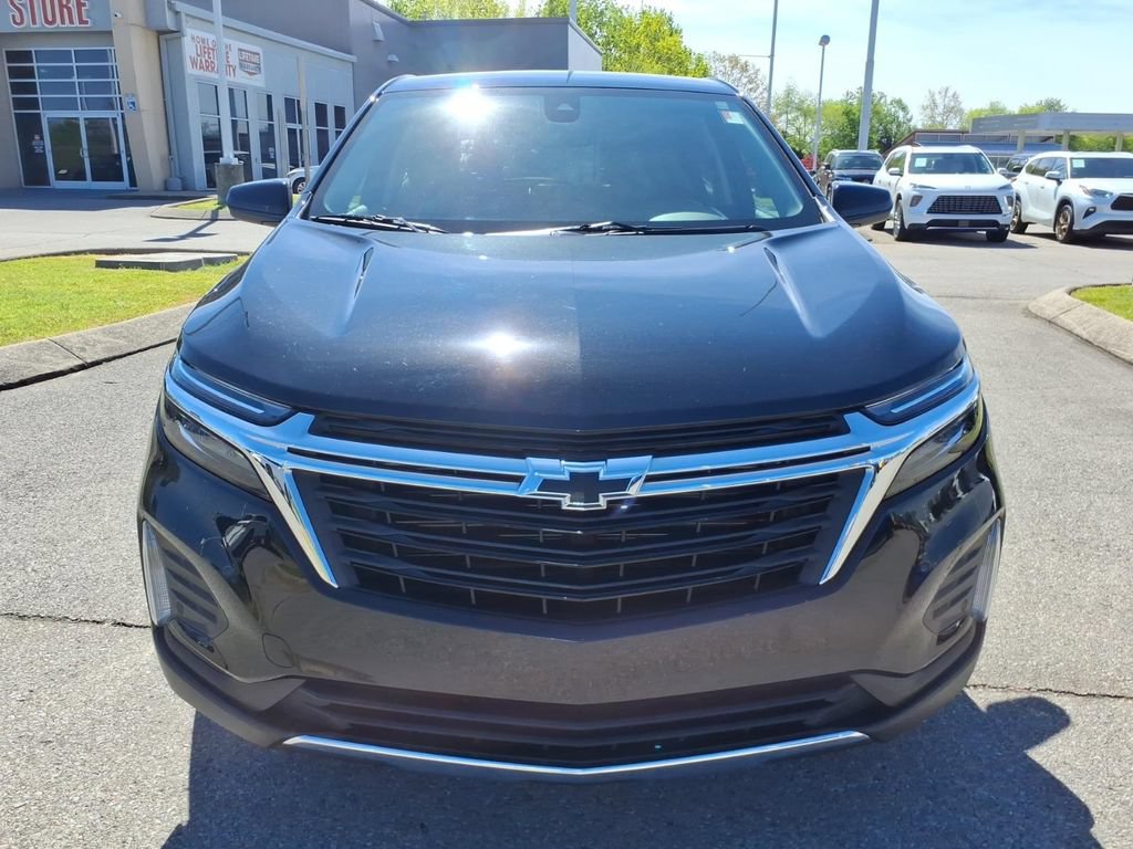 Used 2024 Chevrolet Equinox LT w/ LPO, Floor Liner Package FWD image 18