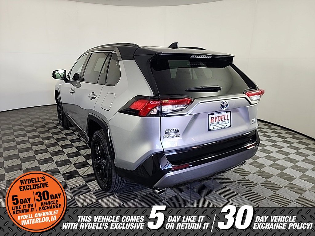 Used 2021 Toyota RAV4 XSE image 8
