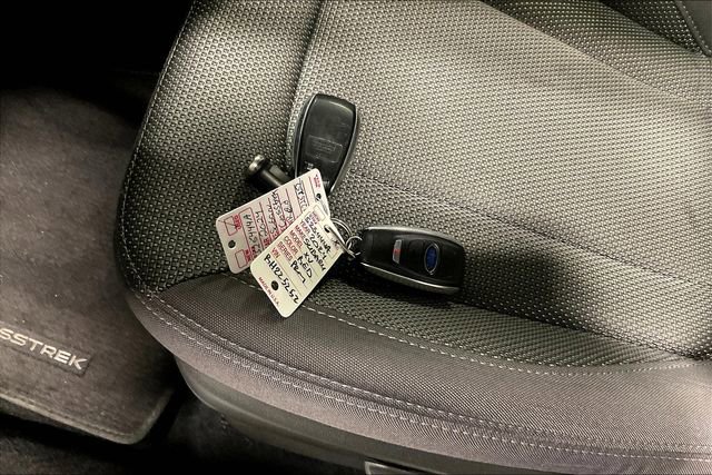 Used 2024 Subaru Crosstrek 2.0i Premium image 11