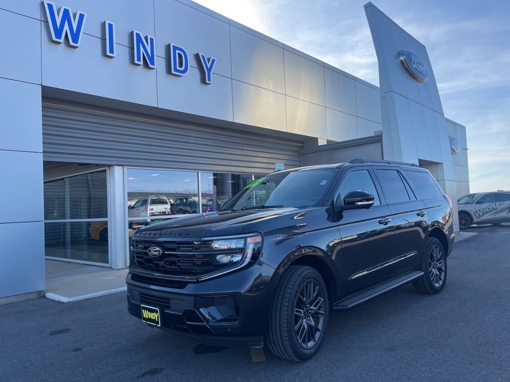 New 2026 Ford Expedition Platinum w/ Stealth Appearance Package image 1