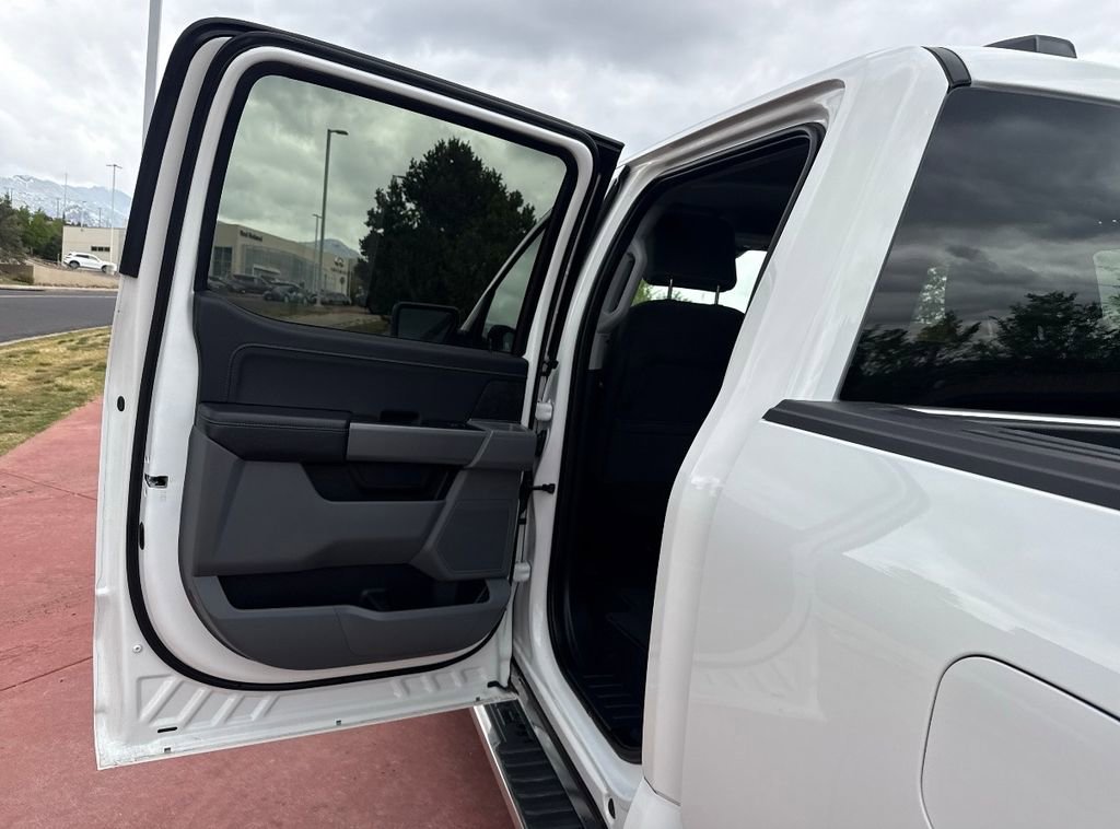 Used 2024 Ford F150 XLT w/ Tow/Haul Package AWD/4WD image 16